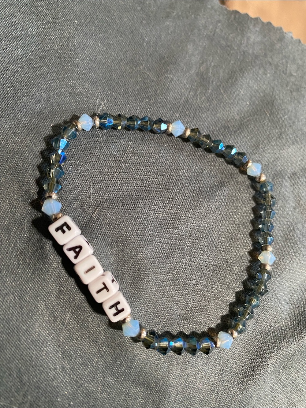 FAITH & BELIEVE Beaded Word Bracelets - Blue & White crystal - Picture 4 of 5